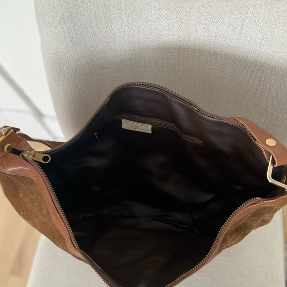 Vintage The Bay Made in Italy Suede Crescent Shoulder Bag - Picture 3 of 12
